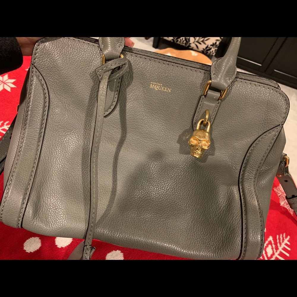 ALEXANDER MCQUEEN Grey and Gold Bag